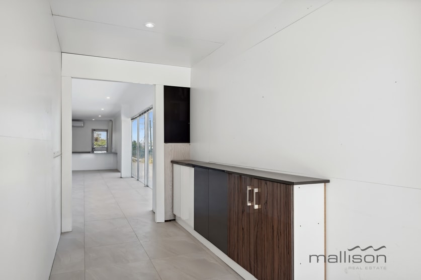 Click to view all images 32a Burlington Street Naval Base WA 6165 - Image 3