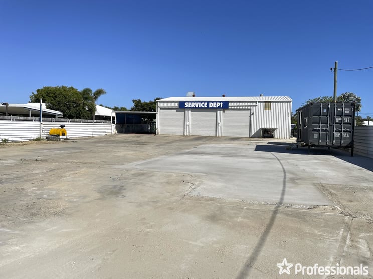 52 Williams Street Bowen QLD 4805 - Image 2