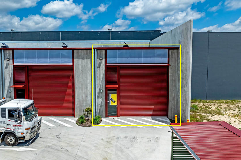 Click to view all images 6/33-35 Daintree Drive Redland Bay QLD 4165 - Image 1