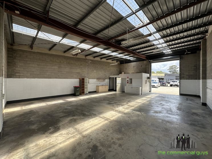 Click to view all images 3/13 Industry Dr Caboolture QLD 4510 - Image 1