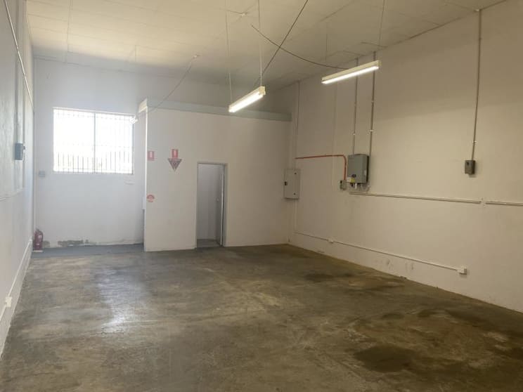 Click to view all images Unit 5/55 Townsville Street Fyshwick ACT 2609 - Image 2