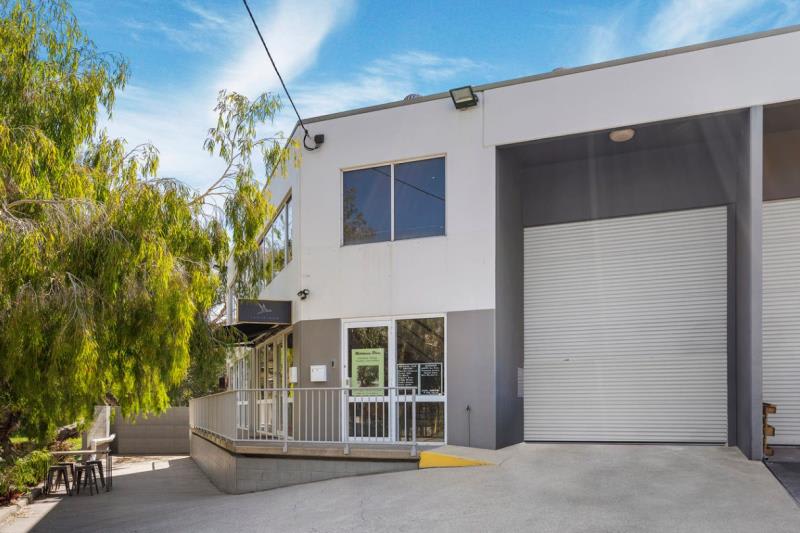 Click to view all images Ground/1/55 Clarence Street Coorparoo QLD 4151 - Image 2