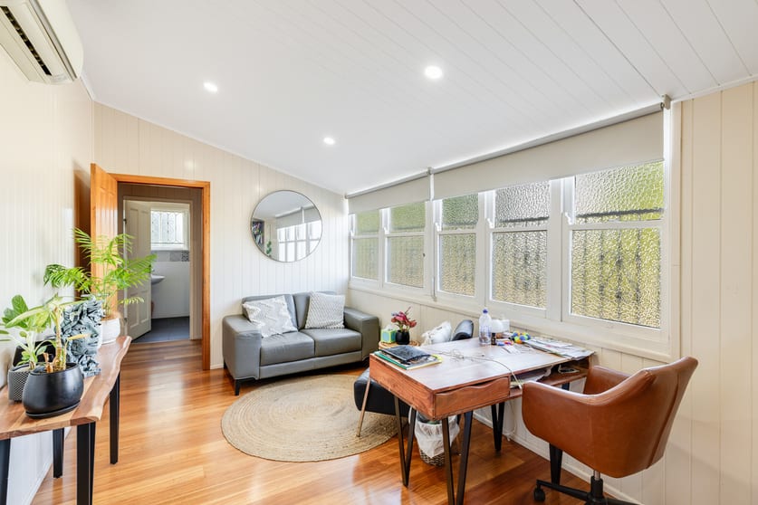 Click to view all images 20 Herries Street Toowoomba QLD 4350 - Image 2