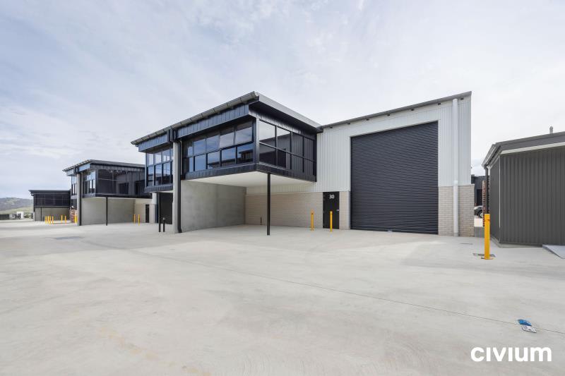 Click to view all images Unit D04/25 Val Reid Crescent Hume ACT 2620 - Image 1