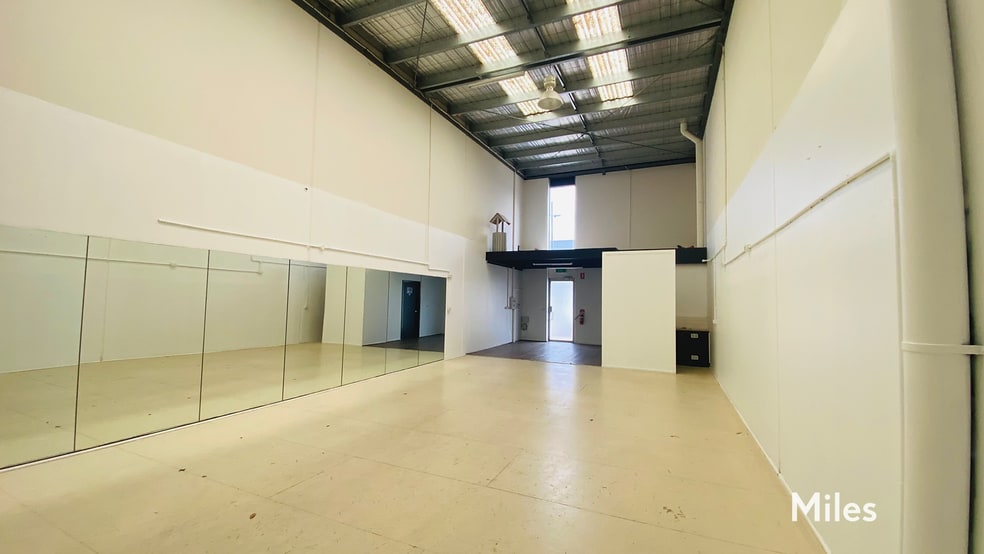 15/8 Oleander Drive South Morang VIC 3752 - Image 2