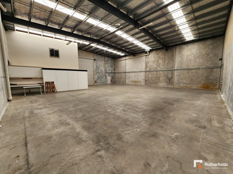 7 Pelmet Crescent Thomastown VIC 3074 - Image 3