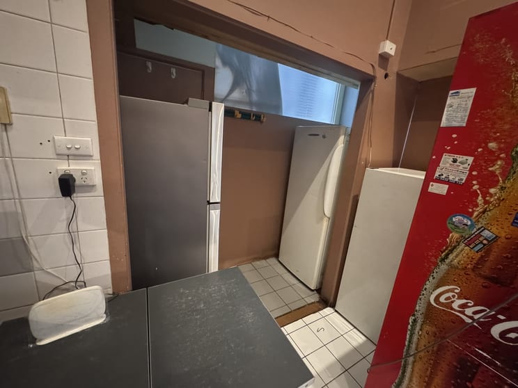 Click to view all images 28/79-109 Manningham Road Bulleen VIC 3105 - Image 3