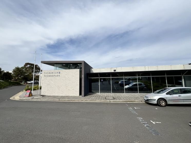 Click to view all images Ground 4 Unit 4b/30-38 Innovation Drive Dowsing Point TAS 7010 - Image 2