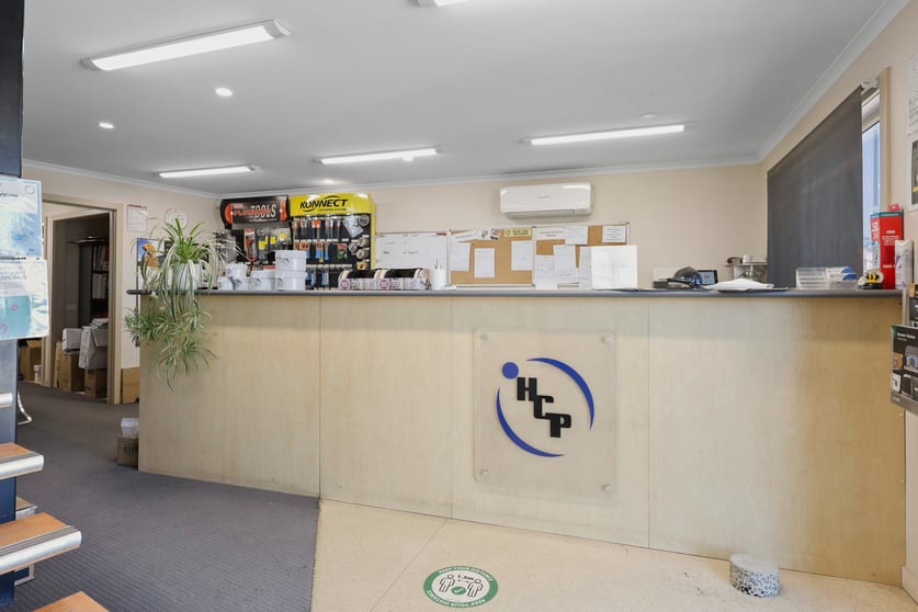 Click to view all images 3 Donalds Avenue Prospect Vale TAS 7250 - Image 2