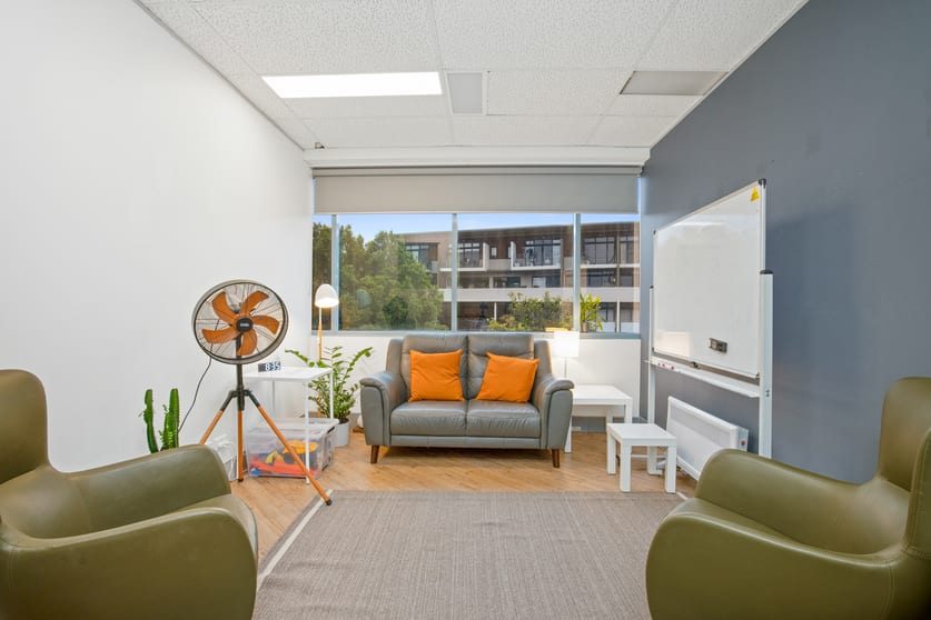 Click to view all images 207/1 Erskineville Road Newtown NSW 2042 - Image 2