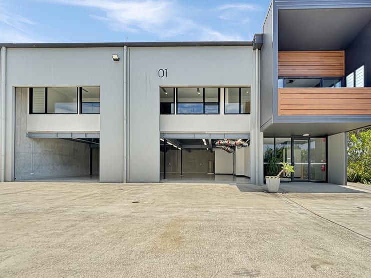 Click to view all images 1/133 Quanda Road Coolum Beach QLD 4573 - Image 2