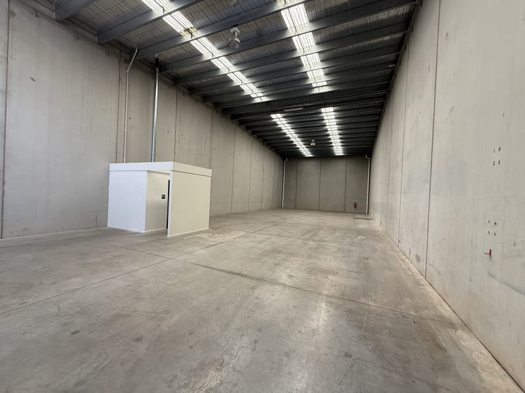 3/21-22 National Drive Hallam VIC 3803 - Image 2