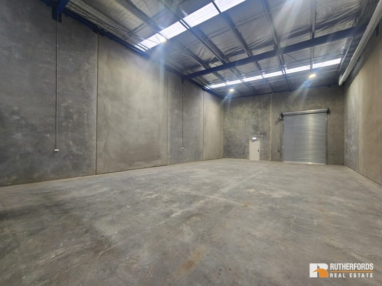 Click to view all images 2/96 Collins Road Melton VIC 3337 - Image 2