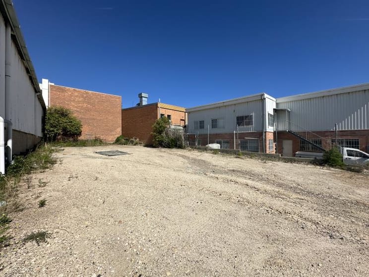 Yard/1 Daly Street Queanbeyan NSW 2620 - Image 2