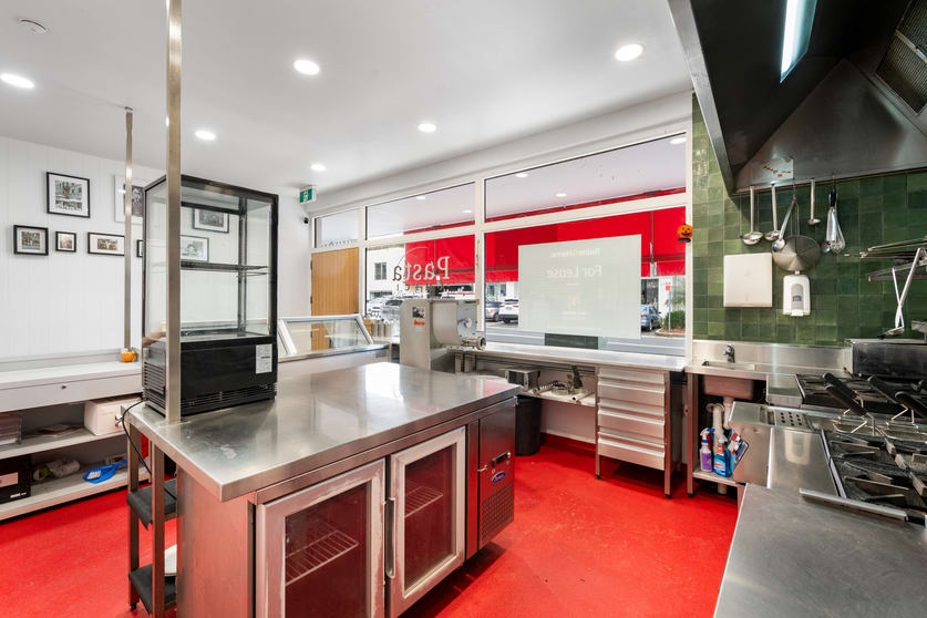 Shop 2/72 Old Barrenjoey Road Avalon Beach NSW 2107 - Image 3