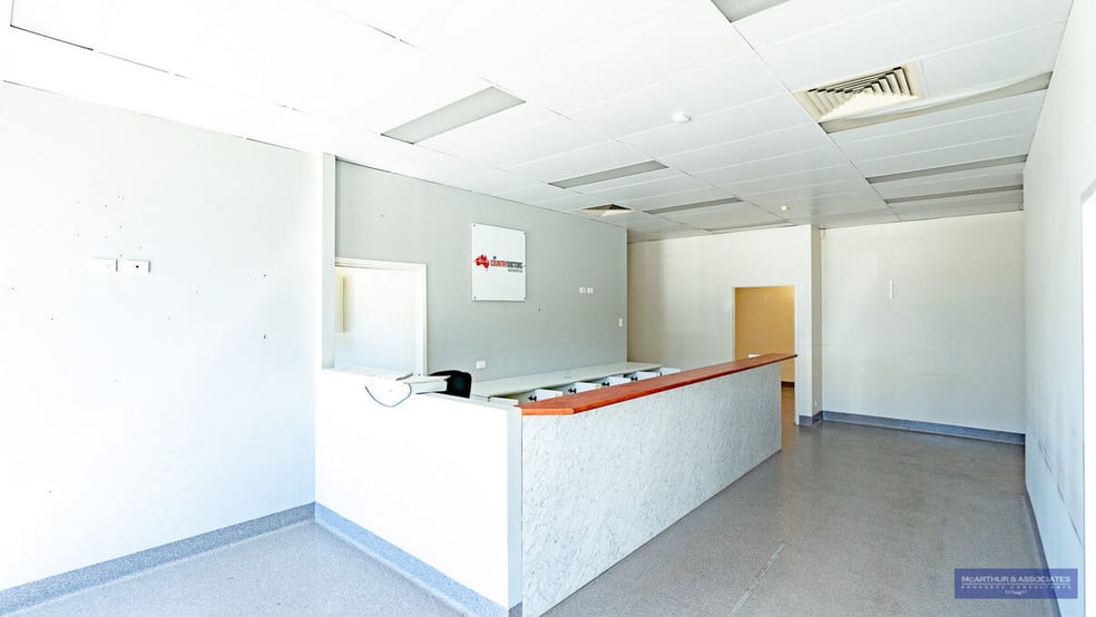 Click to view all images Shop 8/6 James Road Beachmere QLD 4510 - Image 3