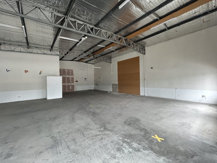 Click to view all images 11/158-160 Princes Highway South Nowra NSW 2541 - Image 3