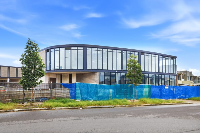 Click to view all images 143 Kensington Park Road Riverstone NSW 2765 - Image 2