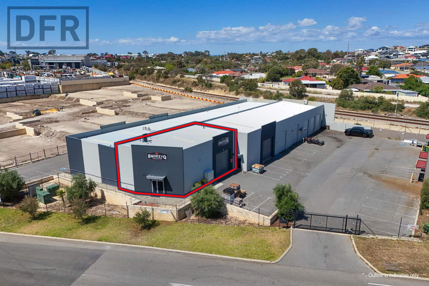 Click to view all images 9/59 Simper Road Yangebup WA 6164 - Image 3