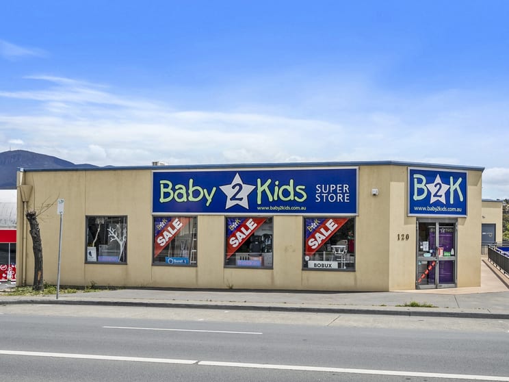 Click to view all images Unit 1/120 Cambridge Road Bellerive TAS 7018 - Image 1