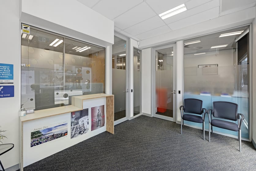 Click to view all images 1A Blackburn Road Blackburn VIC 3130 - Image 2
