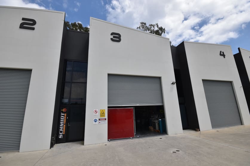 Click to view all images 3/14 Wheeler Crescent Currumbin Waters QLD 4223 - Image 1