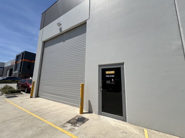 Click to view all images 1/21 Perpetual Street Truganina VIC 3029 - Image 1