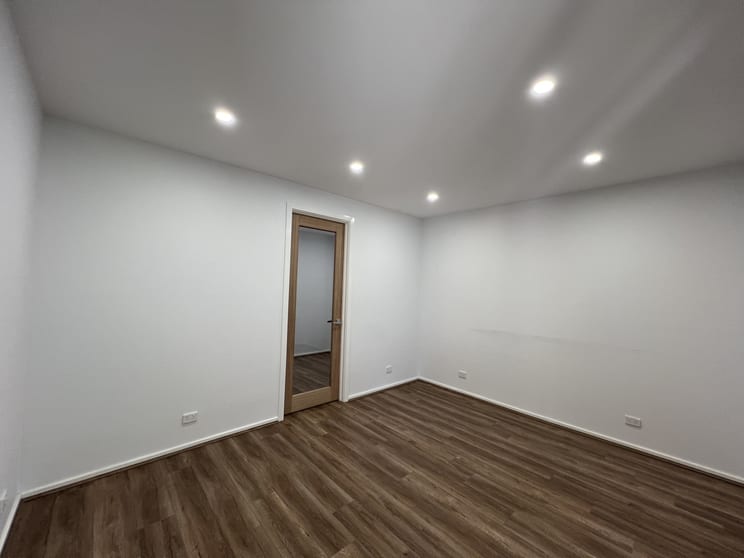 Click to view all images 1/21 Perpetual Street Truganina VIC 3029 - Image 3