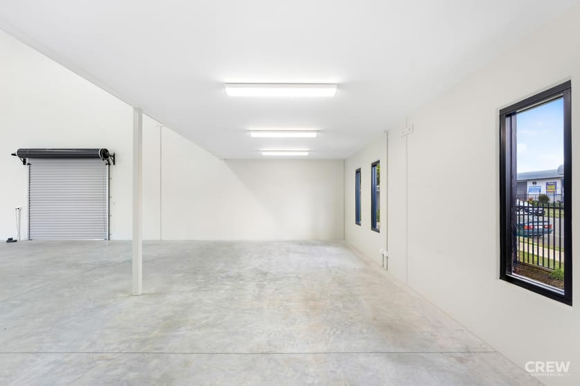 Click to view all images Unit 8/10-12 Ivan Street Arundel QLD 4214 - Image 3