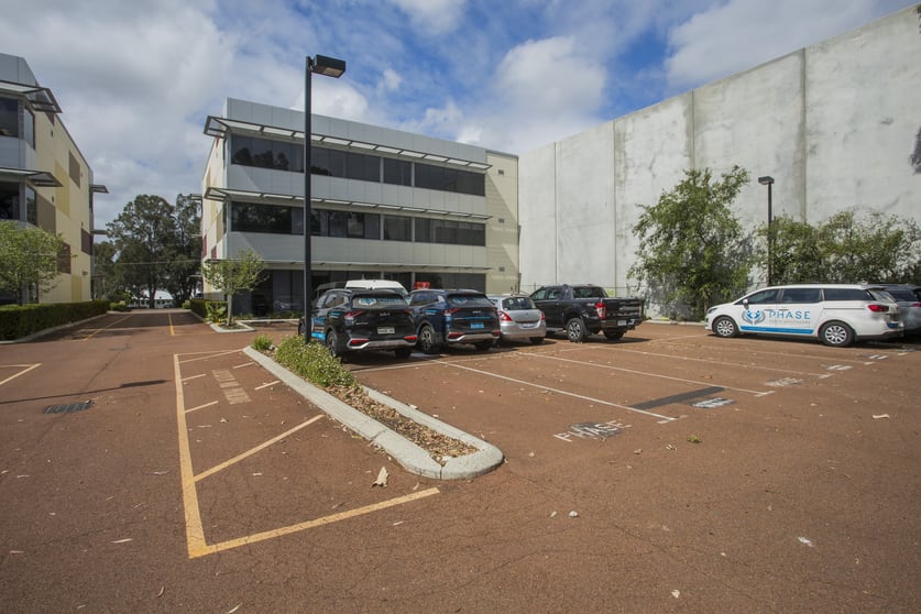 Click to view all images 1/226 Balcatta Road Balcatta WA 6021 - Image 2