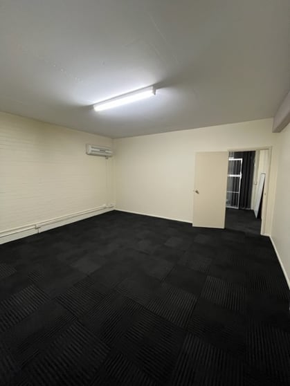Click to view all images 8/67-69 George Street Beenleigh QLD 4207 - Image 3