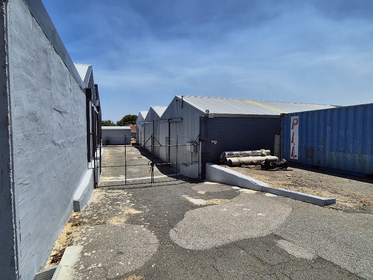 32B McCoy Street Myaree WA 6154 - Image 3