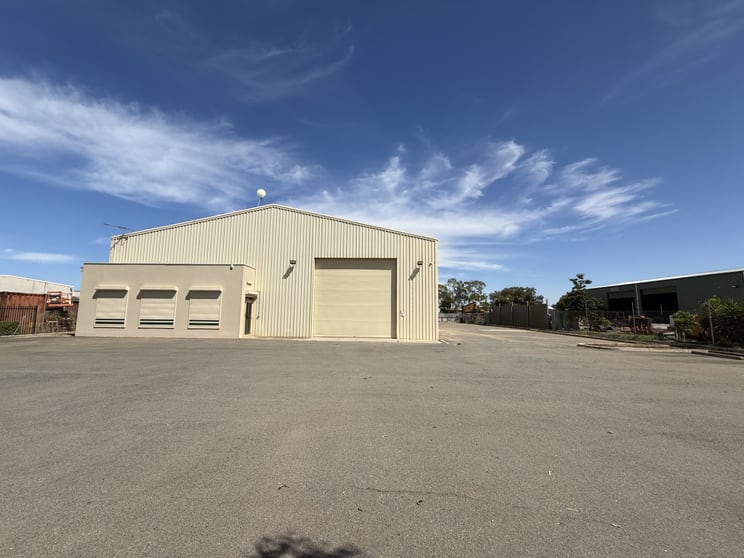 Click to view all images 97-99 Helps Road Burton SA 5110 - Image 2