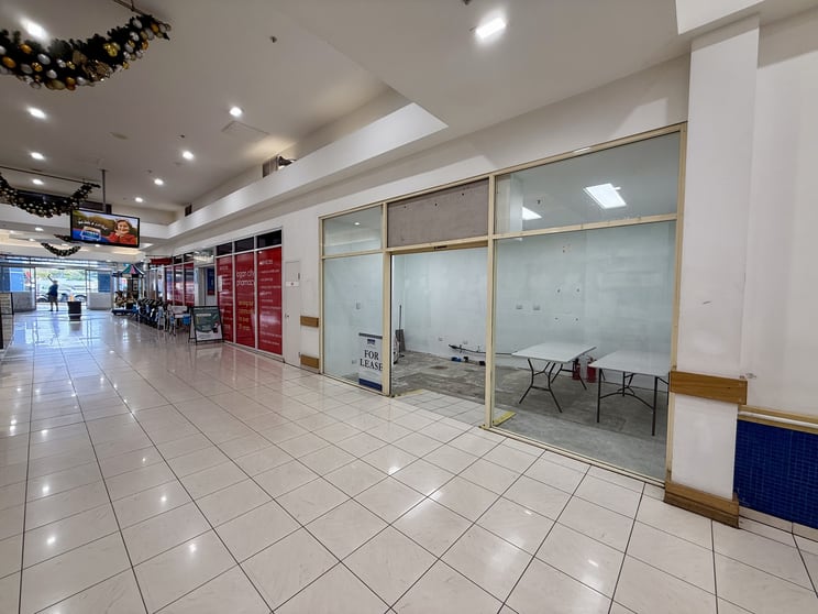 Click to view all images Shop 90/2-24 Wembley Road Logan Central QLD 4114 - Image 3