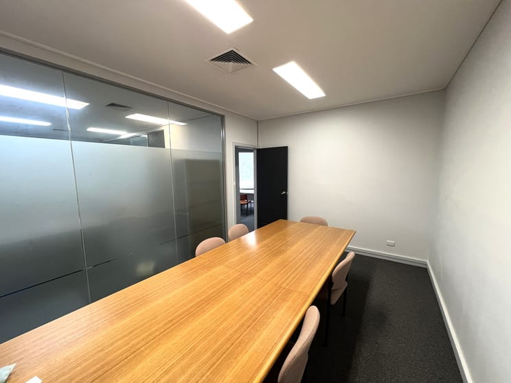 Click to view all images 8/2-6 Apollo Court Blackburn VIC 3130 - Image 3