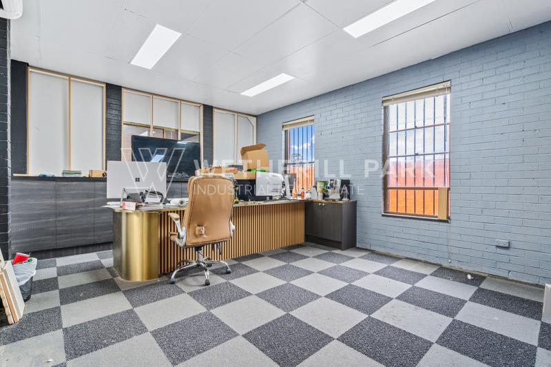 Click to view all images Smithfield NSW 2164 - Image 3