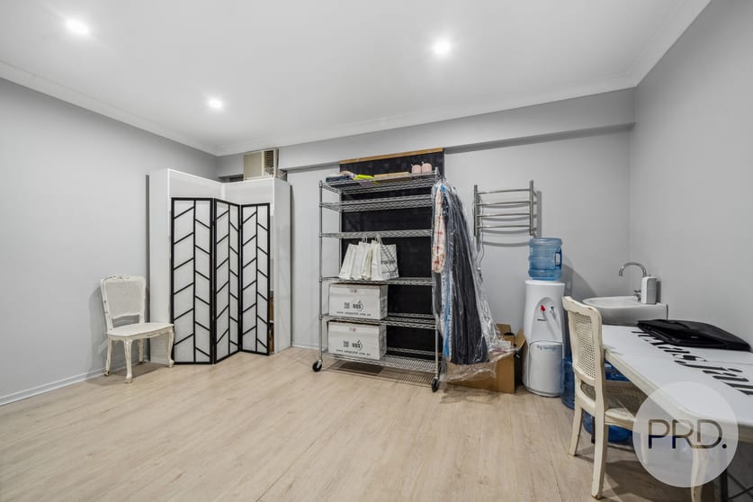 Click to view all images 1/114 Fitzmaurice Street Wagga Wagga NSW 2650 - Image 3