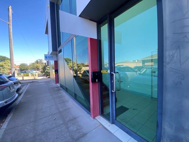 9/19 Synnot Street Werribee VIC 3030 - Image 3