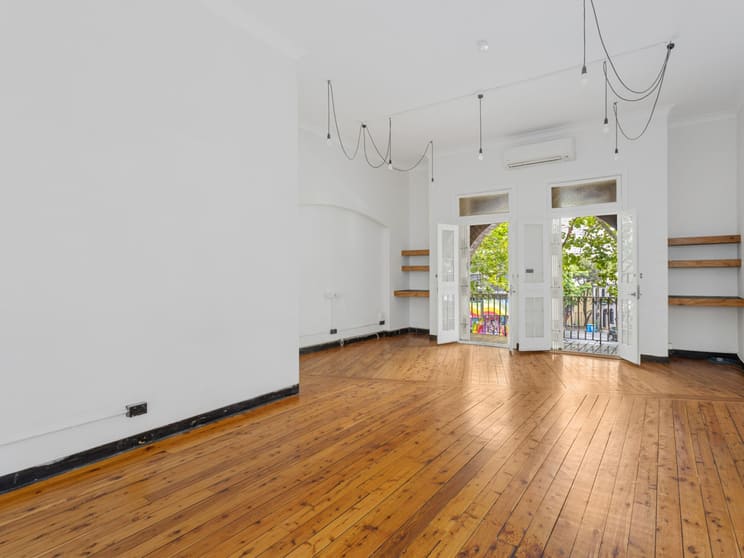 Click to view all images Lvl 1/143 Oxford St, Darlinghurst NSW 2010 - Image 2