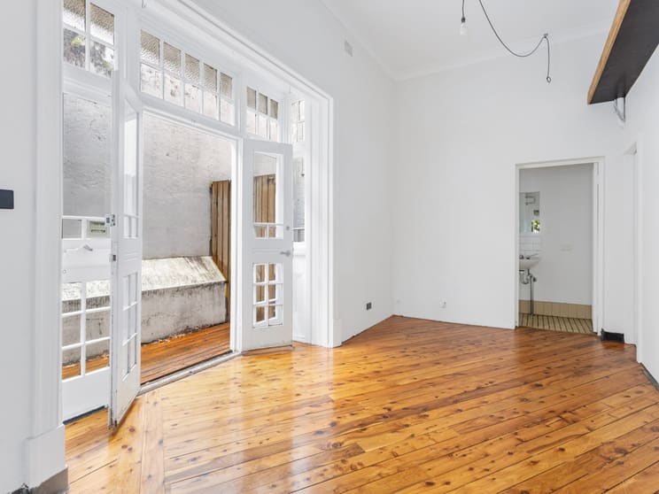 Click to view all images Lvl 1/143 Oxford St, Darlinghurst NSW 2010 - Image 3
