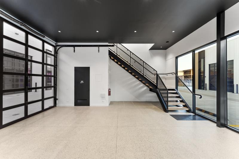 Click to view all images Unit 7/25 Robbins Circuit Williamstown North VIC 3016 - Image 2