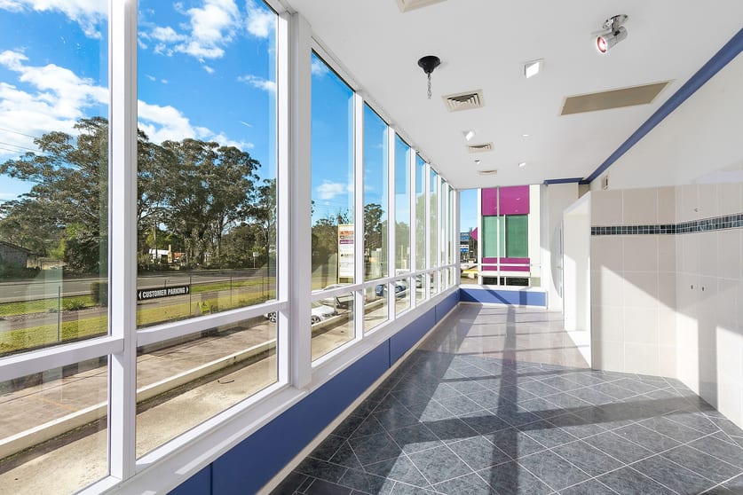Click to view all images 2/10-12A Wingate Road Mulgrave NSW 2756 - Image 3