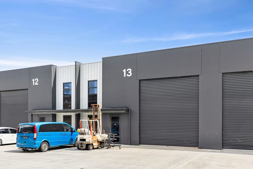 Click to view all images 13/6-8 Kadak Place Breakwater VIC 3219 - Image 2