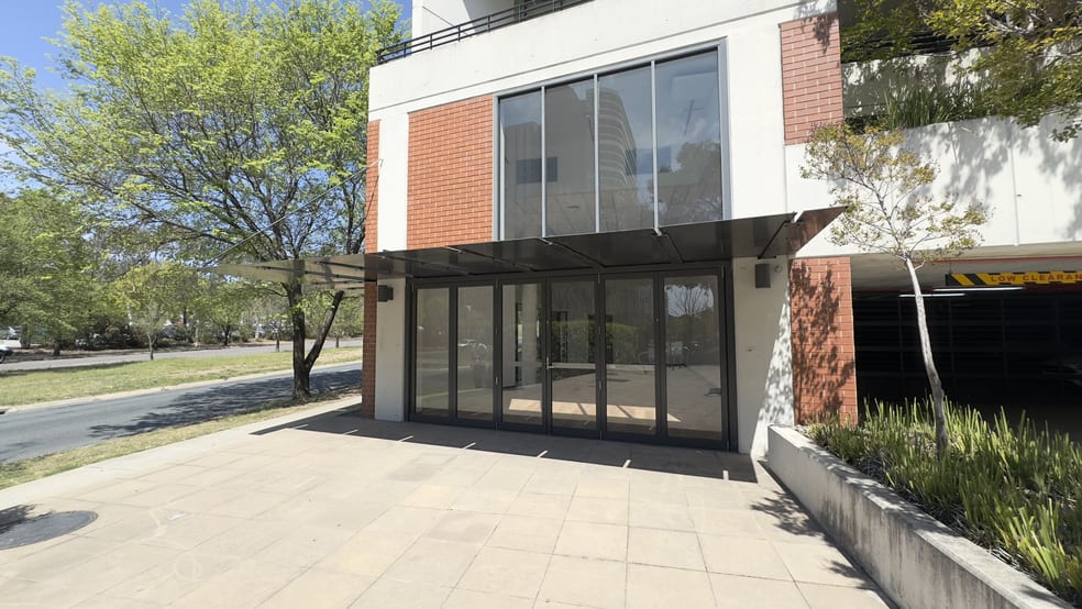 Click to view all images Unit 249/97 Eastern Valley Way Belconnen ACT 2617 - Image 3