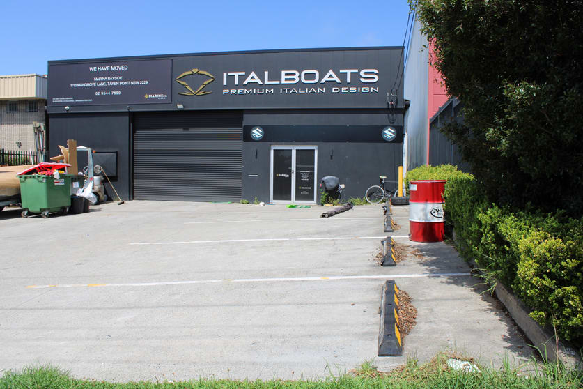 Click to view all images 4 Woodfield Boulevard Caringbah NSW 2229 - Image 1