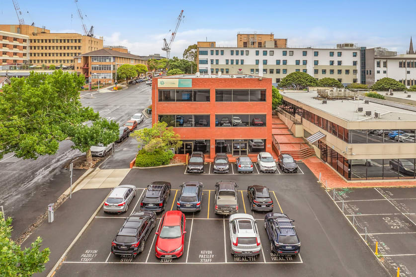 Click to view all images 267 Ryrie Street Geelong VIC 3220 - Image 3
