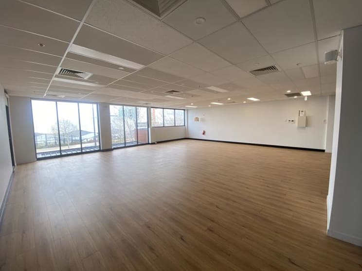 Click to view all images Level 1 Suite TB2/Level 1 B2 9 Commercial Road Caroline Springs VIC 3023 - Image 2