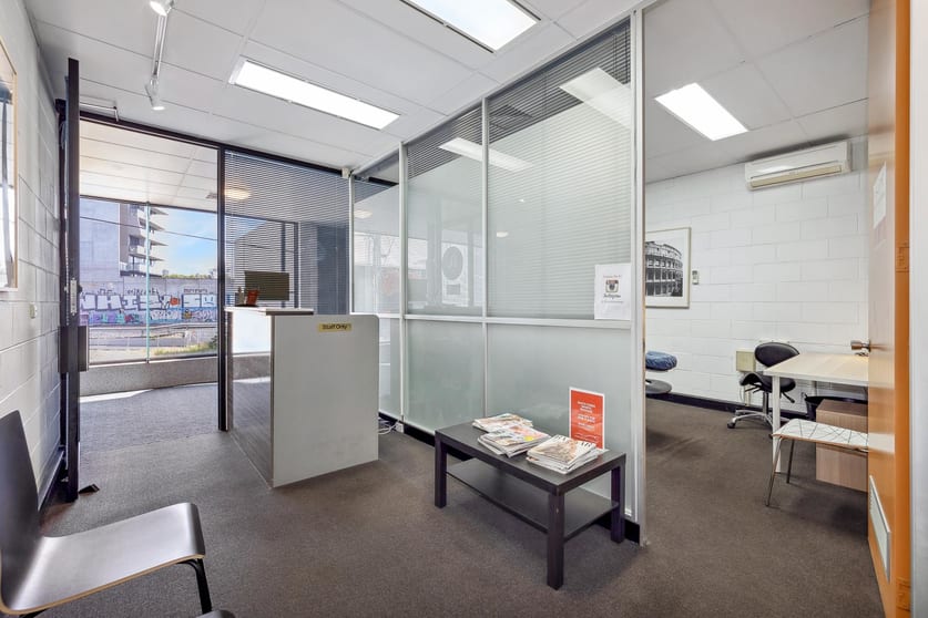 Click to view all images 4 / 54 Garden Street South Yarra VIC 3141 - Image 3