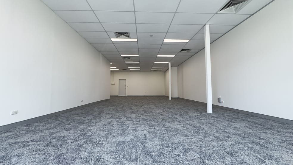Click to view all images Unit 2/34-42 Cohen Street Belconnen ACT 2617 - Image 3