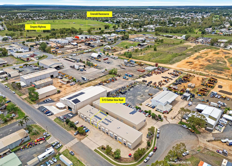 Click to view all images 5/13 Cotton View Road Emerald QLD 4720 - Image 2